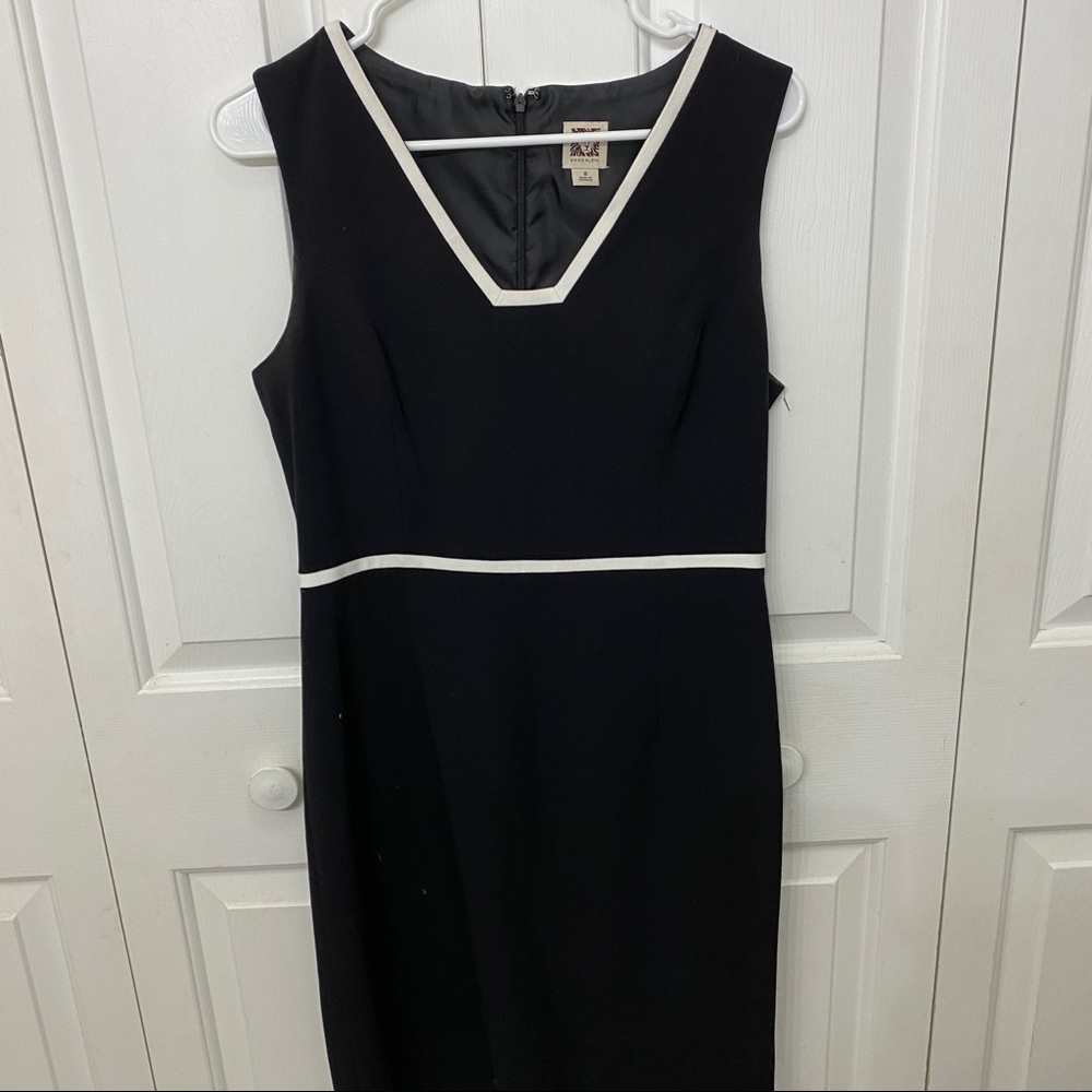 Anne Klein | Black sheath dress